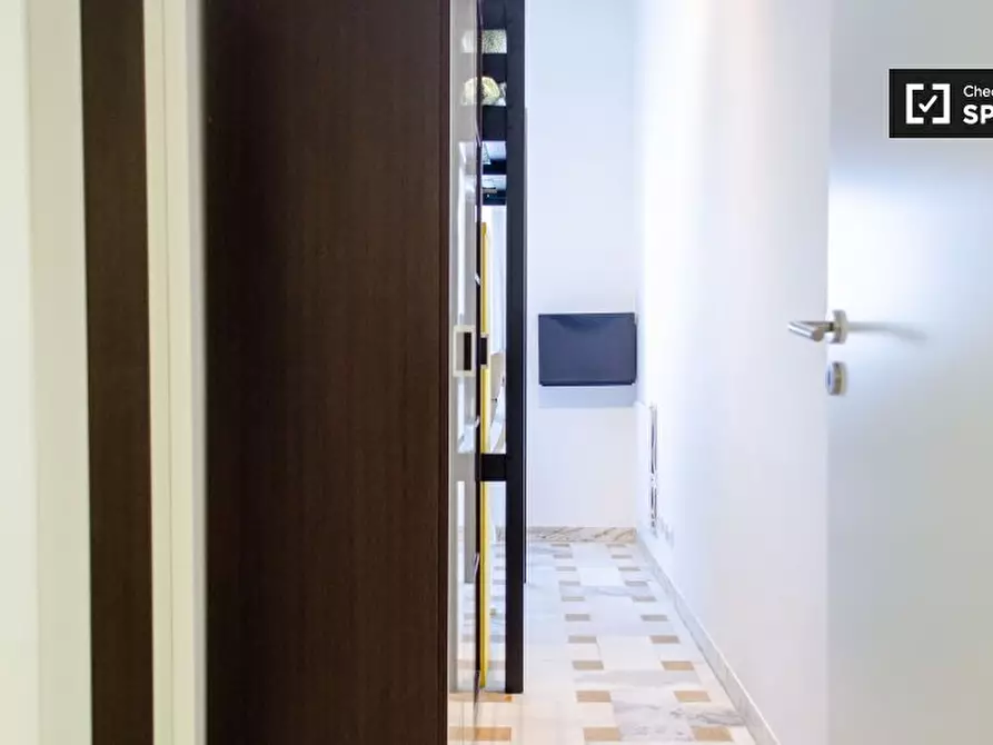 Immagine 4 di Camera condivisa in affitto  in Circonvallazione Nomentana a Roma