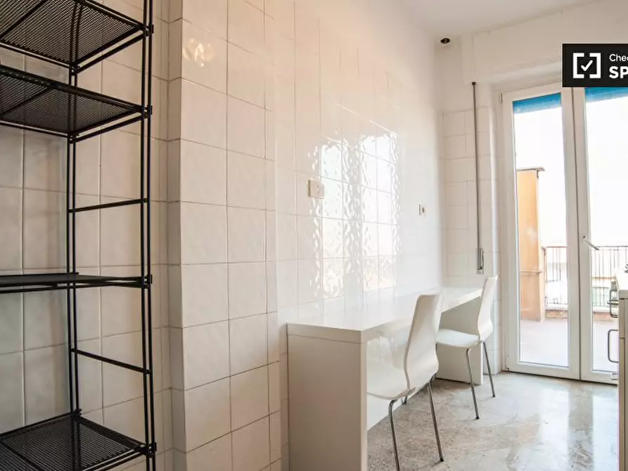 Immagine 4 di Appartamento in affitto  in Via Badia di Cava, 62, 00142 Roma RM, Italy a Roma