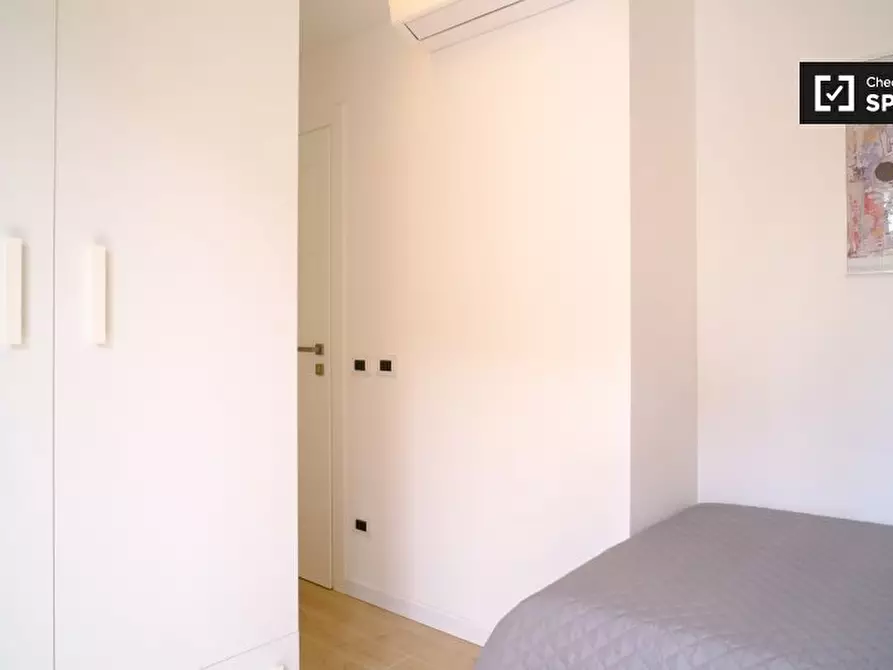 Immagine 15 di Camera condivisa in affitto  in Largo Ettore Marchiafava a Roma