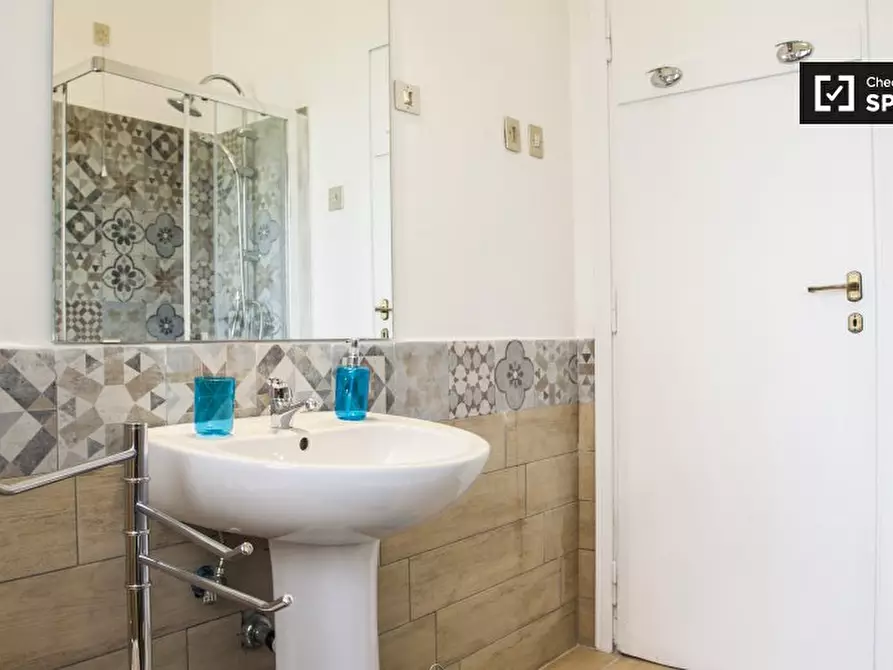 Immagine 11 di Camera condivisa in affitto  in Via Angelo Emo, 00136 Roma RM, Italy a Roma