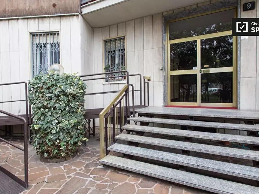 Immagine 10 di Appartamento in affitto  in Via Guido Cavalcanti a Milano