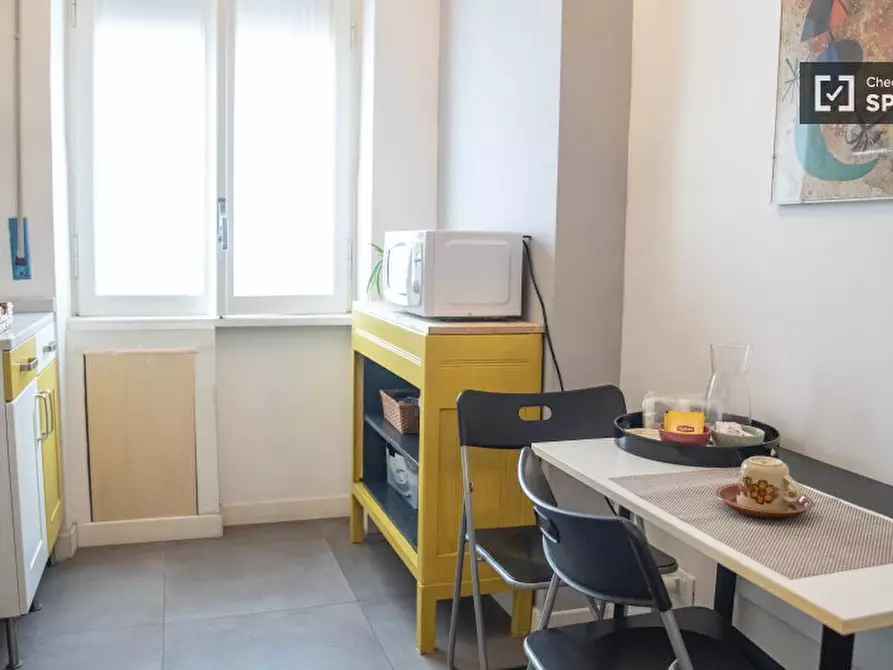 Immagine 1 di Appartamento in affitto  in Vle Tirreno a Roma