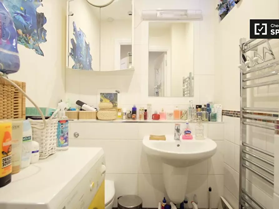 Immagine 12 di Camera condivisa in affitto  in flat, 55 Cooper Rd, London NW10 1BF, UK a Brent