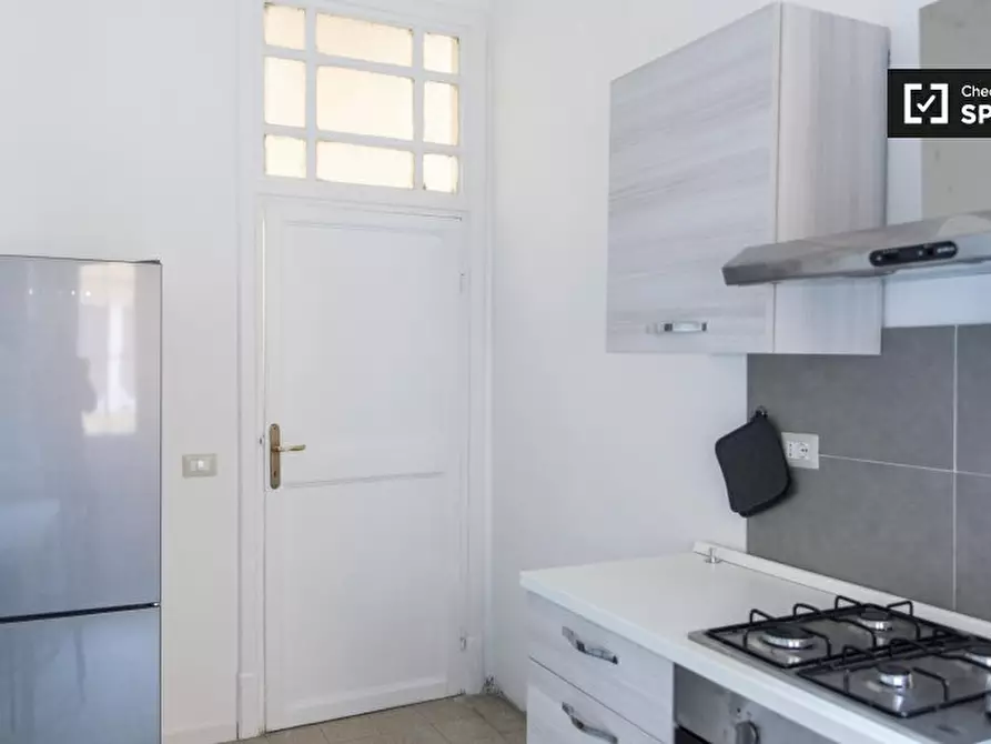 Immagine 9 di Camera condivisa in affitto  in Via Costantino Corvisieri a Roma