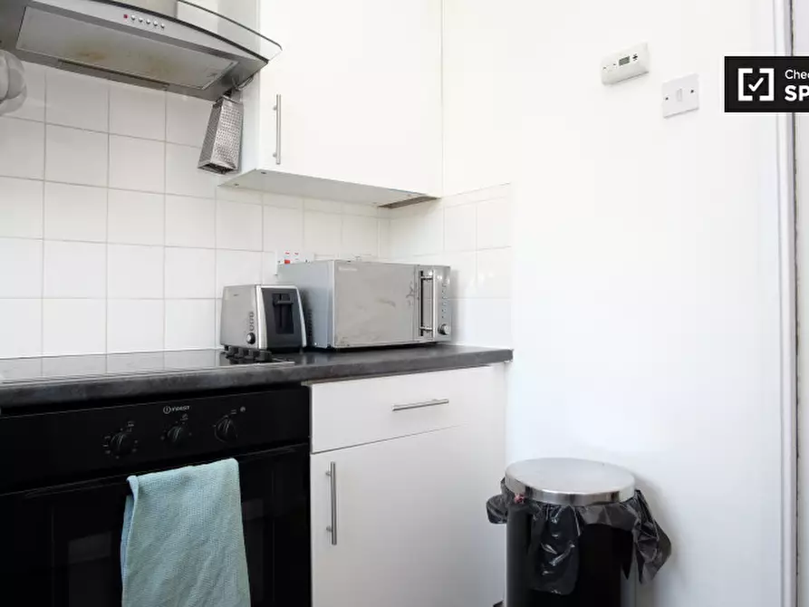 Immagine 12 di Camera condivisa in affitto  in Beaumont Square a Poplar