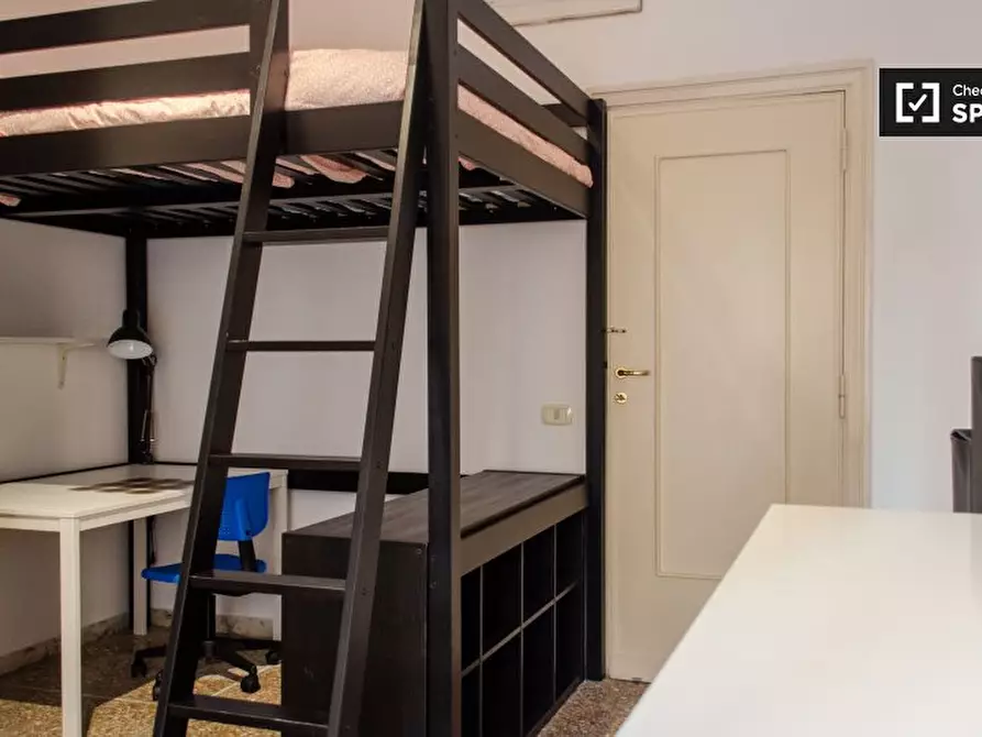 Immagine 4 di Camera condivisa in affitto  in Circonvallazione Nomentana a Roma