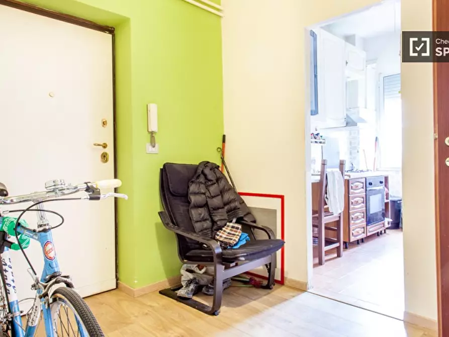 Immagine 18 di Camera condivisa in affitto  in Via Sagunto a Roma