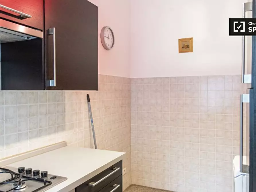 Immagine 11 di Camera condivisa in affitto  in Via Portuense a Roma