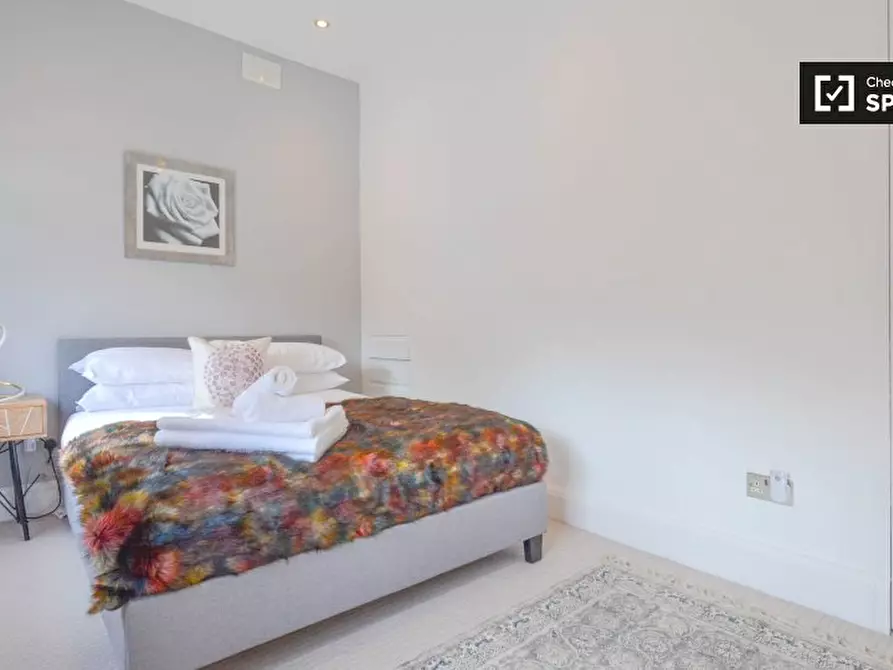 Immagine 12 di Appartamento in affitto  in 147 Brondesbury Park, London NW2, UK a Brent