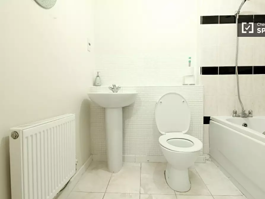 Immagine 14 di Appartamento in affitto  in Bridge House a Eltham