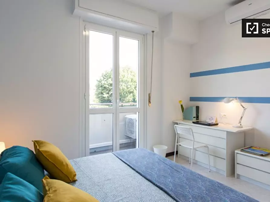 Immagine 3 di Camera condivisa in affitto  in Via Domenico Veneziano a Milano