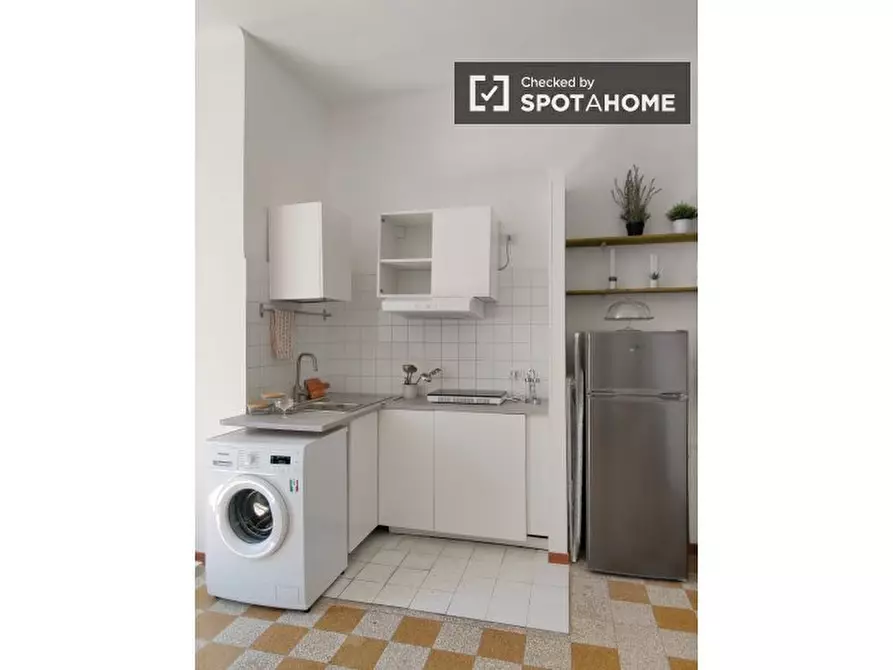 Immagine 9 di Appartamento in affitto  in Via Calvairate a Milano