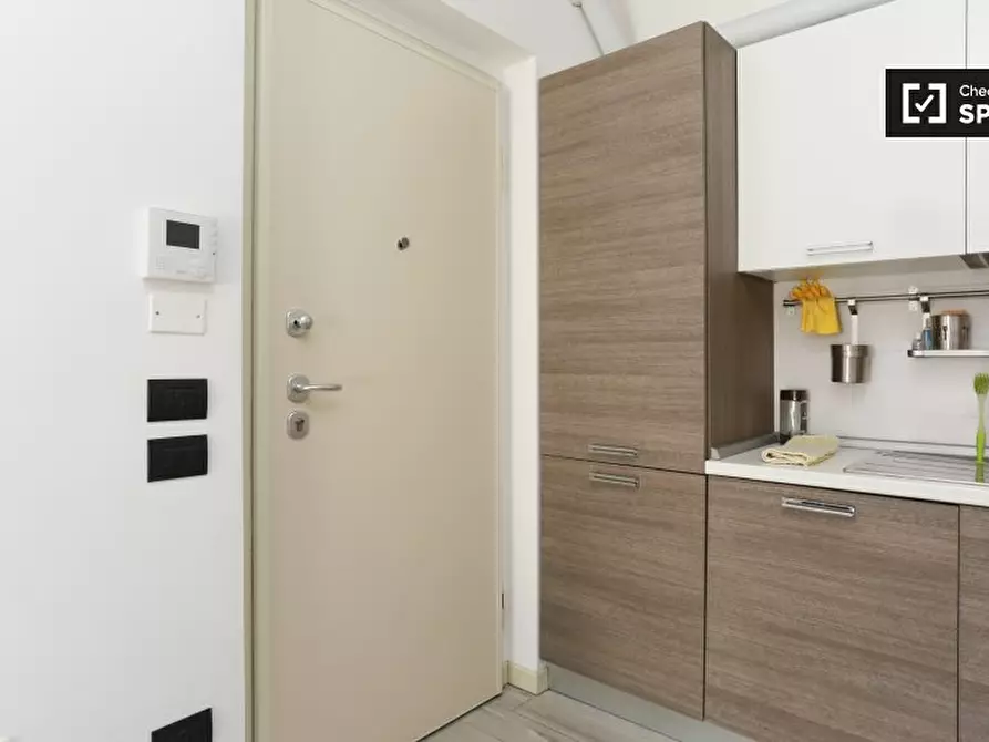 Immagine 4 di Appartamento in affitto  in Via Clitumno a Milano