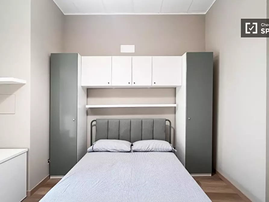 Immagine 2 di Camera condivisa in affitto  in Via Don Giuseppe Andreoli a Milano