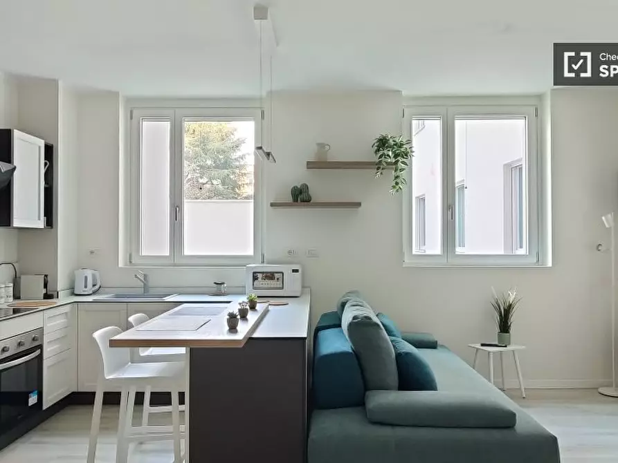 Immagine 2 di Appartamento in affitto  in Via Savona a Milano