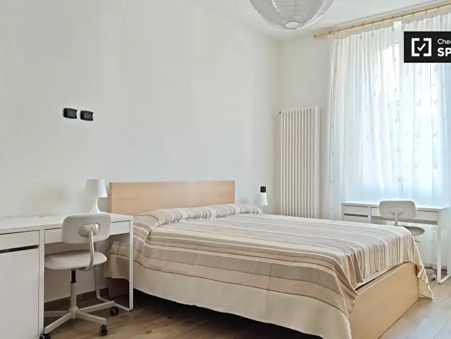 Immagine 2 di Appartamento in affitto  in Via Brusuglio a Milano