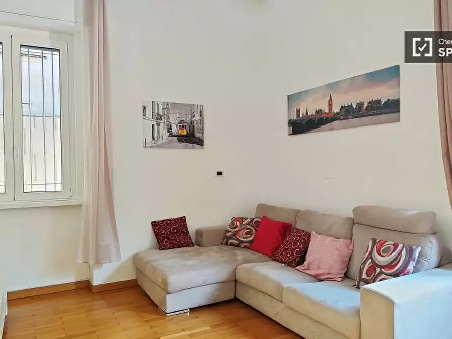 Immagine 5 di Appartamento in affitto  in Via Sambuco a Milano