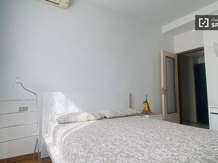 Immagine 3 di Camera condivisa in affitto  in Via Zurigo a Milano