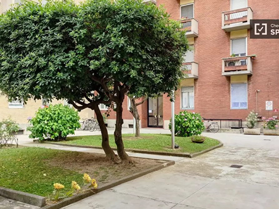 Immagine 13 di Camera condivisa in affitto  in Via Pietro Pomponazzi a Milano