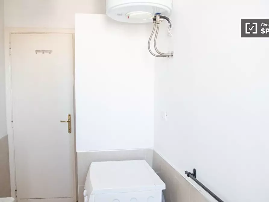 Immagine 5 di Appartamento in affitto  in Via degli Ortaggi a Roma
