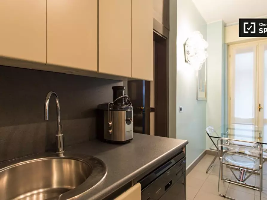 Immagine 17 di Camera condivisa in affitto  in Via Cimarosa a Milano