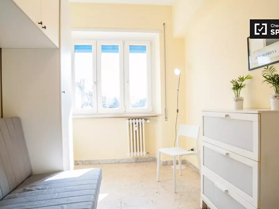 Immagine 12 di Appartamento in affitto  in Via Badia di Cava, 62, 00142 Roma RM, Italy a Roma