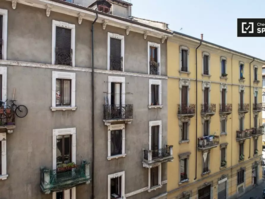 Immagine 16 di Ufficio in affitto  in Via Pietro Crespi a Milano