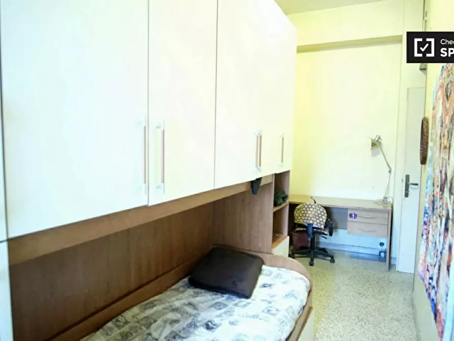 Immagine 18 di Camera condivisa in affitto  in Piazza San Giovanni Bosco a Roma