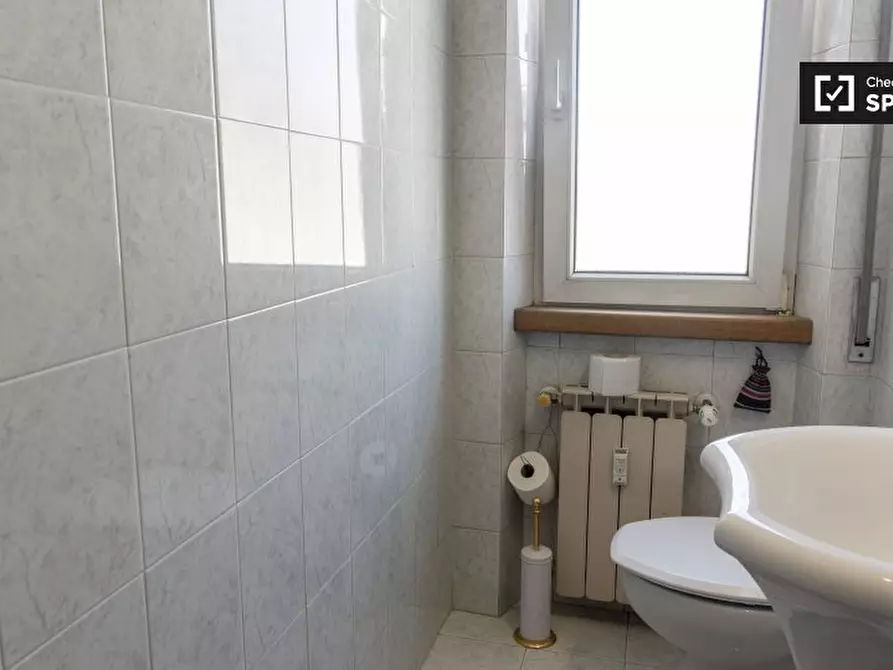 Immagine 14 di Camera condivisa in affitto  in Via Torri in Sabina a Roma