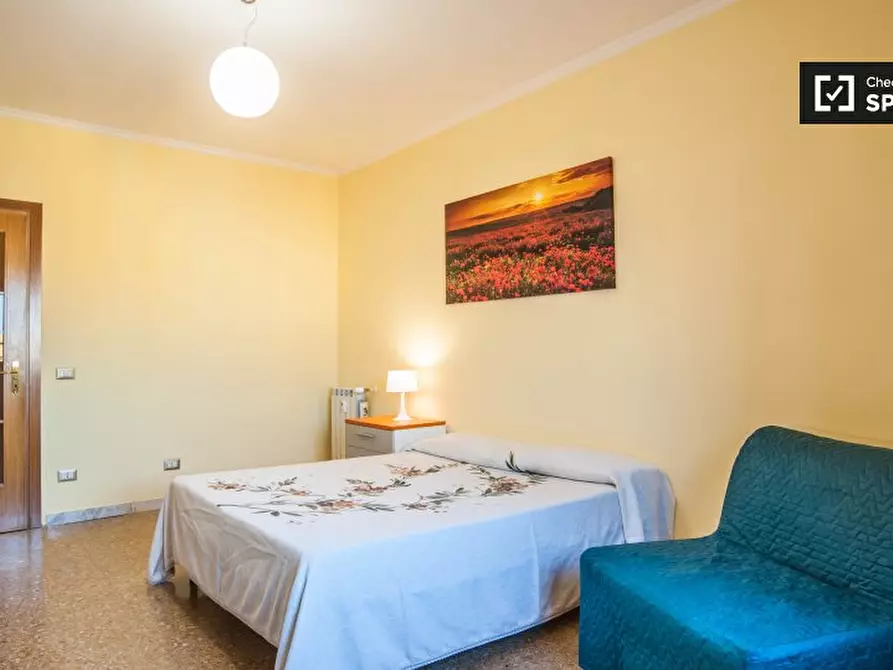 Immagine 14 di Camera condivisa in affitto  in Via Nemorense, 00199 Roma RM, Italy a Roma