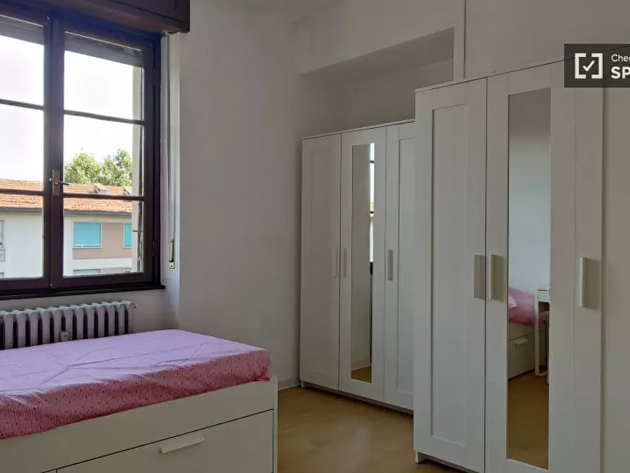 Immagine 2 di Camera condivisa in affitto  in Via Chiari a Milano