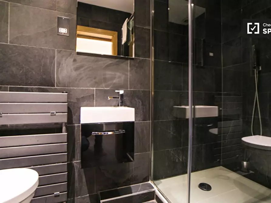 Immagine 9 di Ufficio in affitto  in Flat 4B, 5 New Bridge St, London EC4V 6AB a 