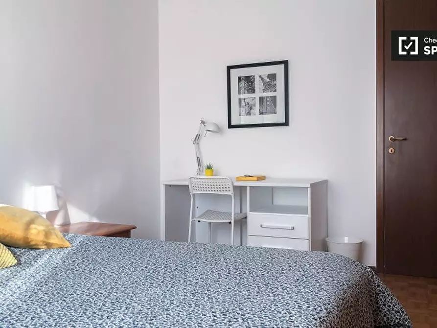 Immagine 3 di Camera condivisa in affitto  in Piazzale Lugano a Milano