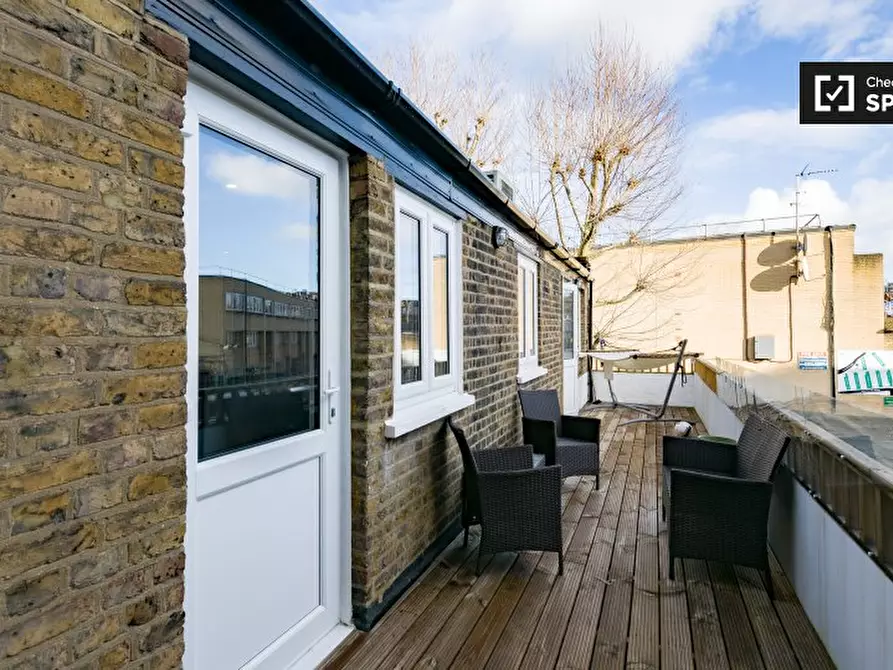 Immagine 14 di Appartamento in affitto  in Kilburn High Rd, Kilburn, London NW6 4JH, UK a Camden Town