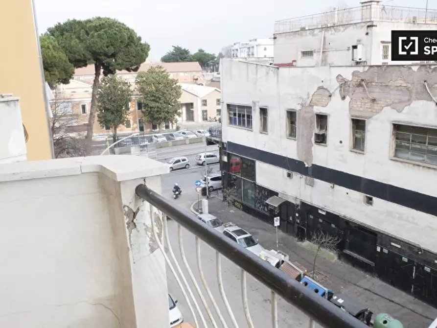 Immagine 11 di Camera condivisa in affitto  in Via Giuseppe Arimondi a Roma