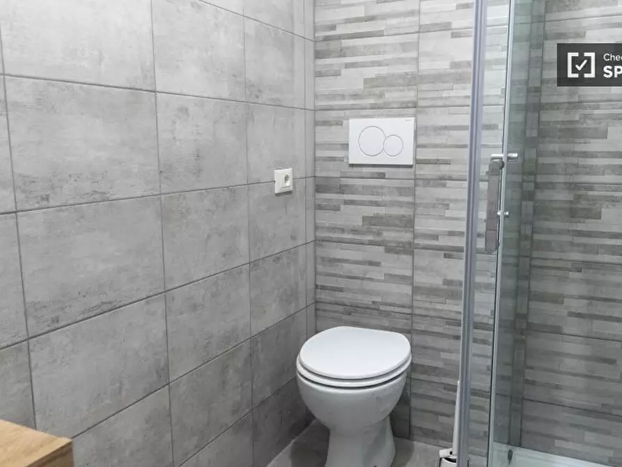 Immagine 9 di Camera condivisa in affitto  in Via Val d'Aosta a Roma