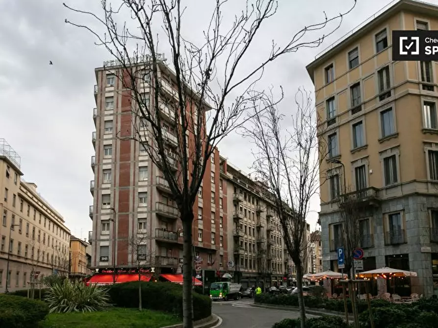 Immagine 18 di Appartamento in affitto  in Piazza S. Camillo de Lellis a Milano