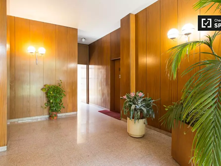 Immagine 13 di Appartamento in affitto  in Viale Beatrice d'Este a Milano