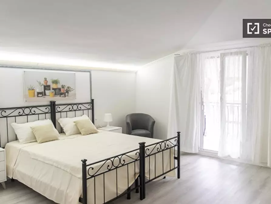 Immagine 6 di Appartamento in affitto  in Via Giovanni Battista Bastianelli a Roma