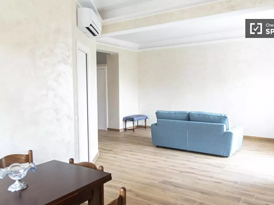 Immagine 13 di Camera condivisa in affitto  in Via Barbiellini Amidei Bernardo a Roma