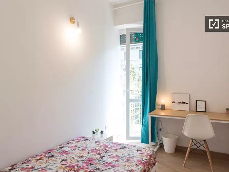 Immagine 17 di Camera condivisa in affitto  in Via Teodosio a Milano