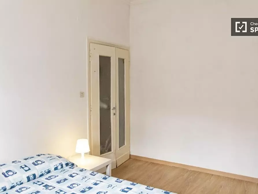 Immagine 11 di Appartamento in affitto  in Via Gian Luca Squarcialupo a Roma