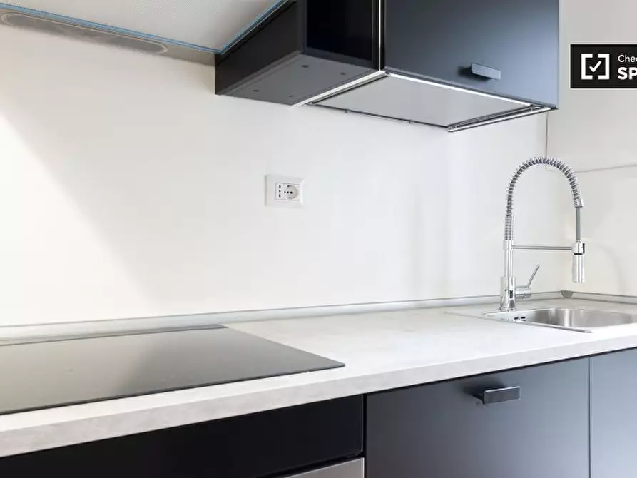 Immagine 13 di Camera condivisa in affitto  in Via Leopoldo Cicognara a Milano