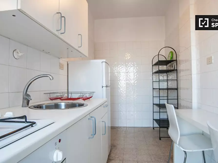 Immagine 2 di Appartamento in affitto  in Via Badia di Cava, 62, 00142 Roma RM, Italy a Roma