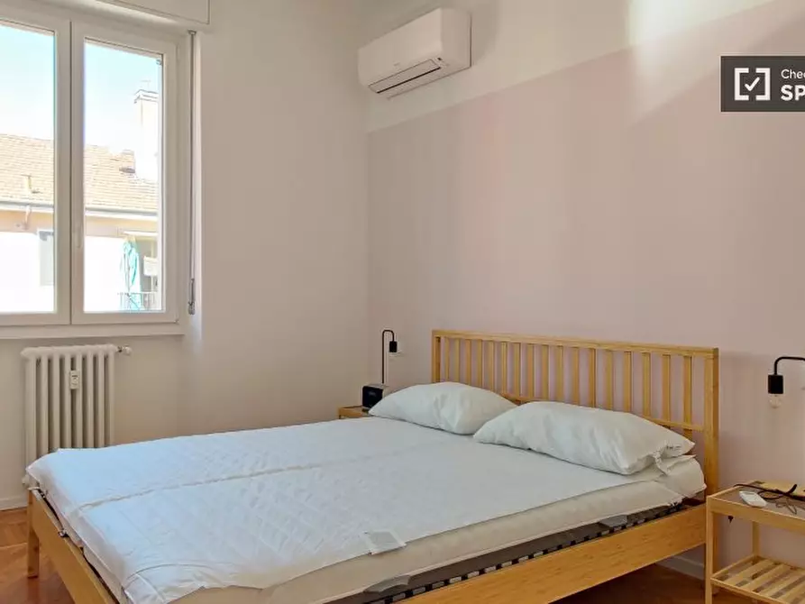 Immagine 2 di Appartamento in affitto  in Via Arbe a Milano