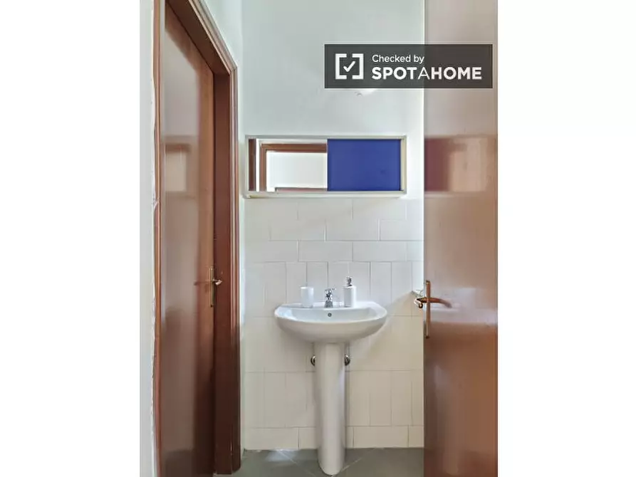 Immagine 11 di Appartamento in affitto  in Via Gaetano Osculati a Milano