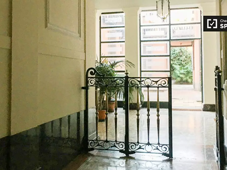 Immagine 9 di Ufficio in affitto  in Via Carroccio a Milano