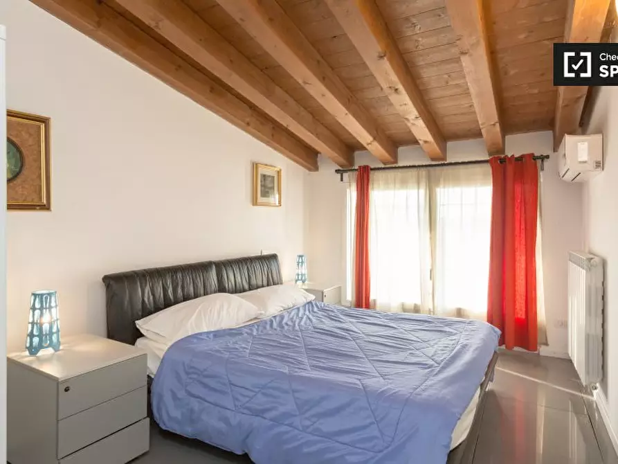 Immagine 11 di Appartamento in affitto  in Via della Chiesa Rossa a Milano