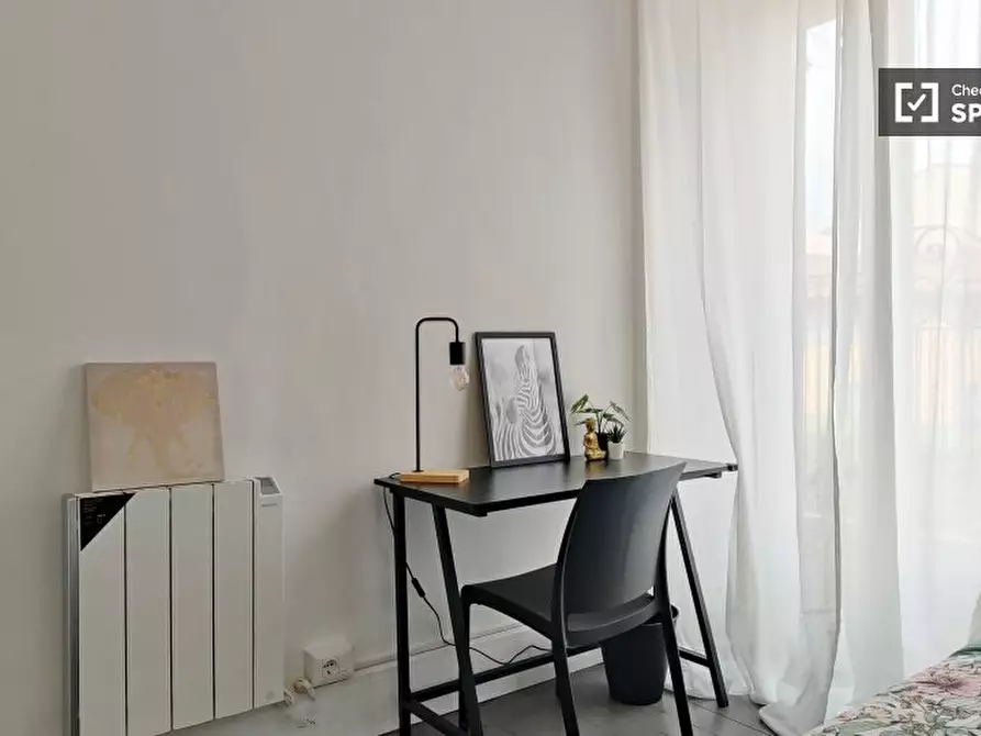 Immagine 2 di Camera condivisa in affitto  in Corso Venezia a Milano