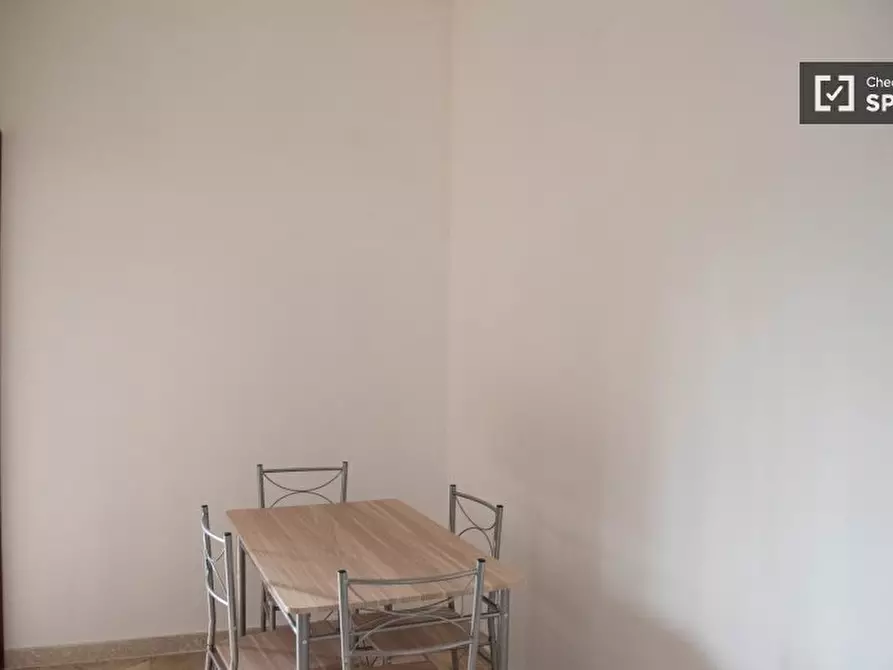 Immagine 13 di Camera condivisa in affitto  in Via Colle Di Mezzo a Roma